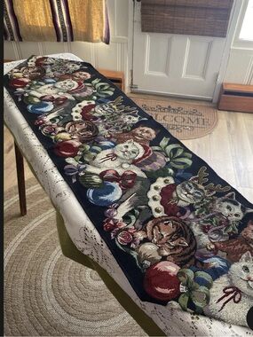 Vintage Cats Christmas tapestry table runner With Tassels